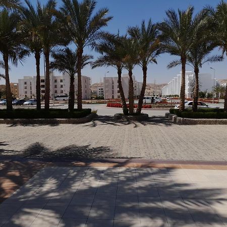 شاليه فرش فندقي بقرية بالميرا بيتش العين السخنه للعائلات Ain Sukhna Exterior photo